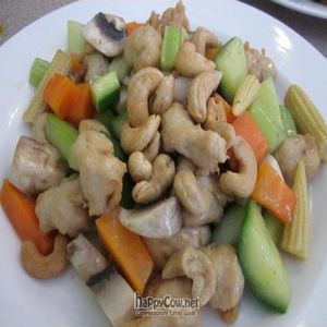 Soy Chicken & Cashews Stir Fries at Tian Ci Vegetarian Chinese Restaurant in West Ryde