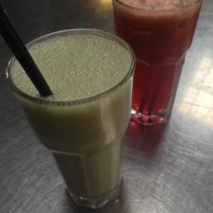 matcha milkshake! best smoothies and juices  at Vegie Bar in Fitzroy