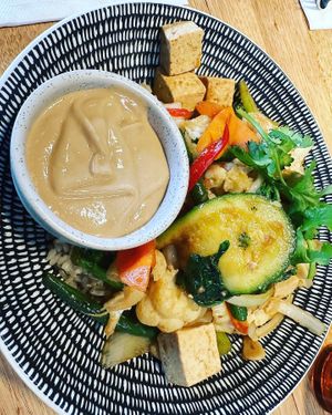 Traditional stir fry  at Vegie Bar in Fitzroy