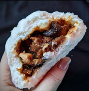 BBQ Cha Sui buns at Vincent Vegetarian Food in Footscray