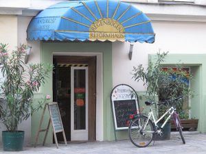 Streetview. Regenbogen means Rainbow! at Regenbogen Reformhaus in Vienna