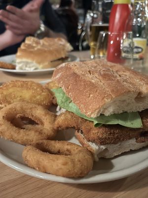   at Rupp's Vegetarisches Pub   in Vienna