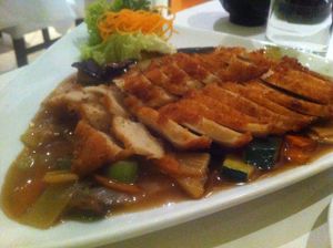 great food, horrible service at Vegetasia in Vienna