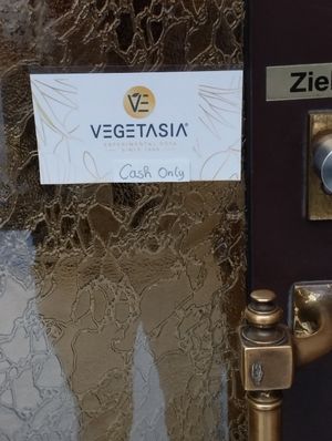  at Vegetasia in Vienna