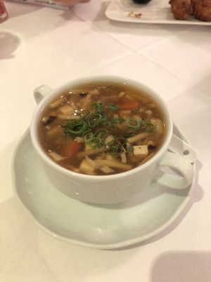 Soup at Xu's Cooking in Vienna