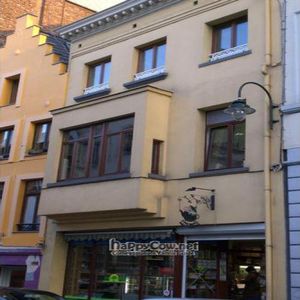  at Den Teepot in Brussels