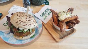 Mexican Burger with sweet potatoe fries at Greenway in Ghent