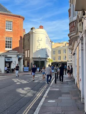 Central location   at Food For Friends in Brighton