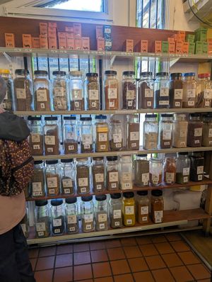 Zero waste food at Arjuna Wholefoods Ltd in Cambridge