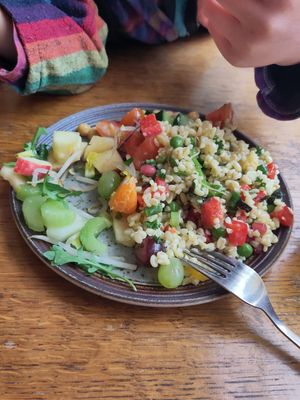 Salad at The Good Earth in Leicester