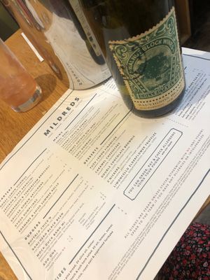 Vegan wine 🌿 at Mildreds - Soho in London