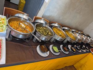 Curries and chutneys at Chutneys in North West London