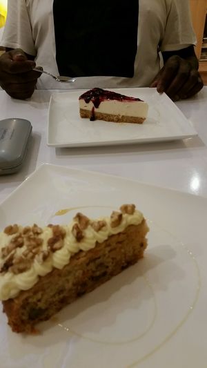 cheesecake and carrot cake at Loving Hut in North London