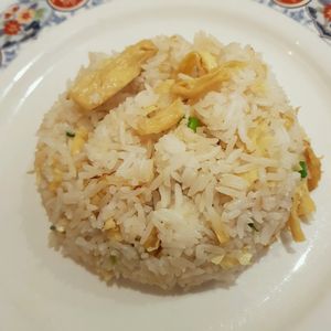 egg fried rice at Loving Hut in North London