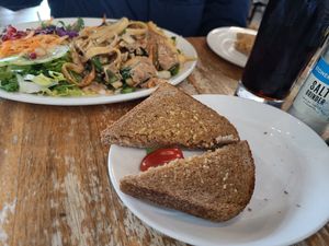 Garlic bread (already eaten most of it) at Riverside Vegetaria in Kingston Upon Thames