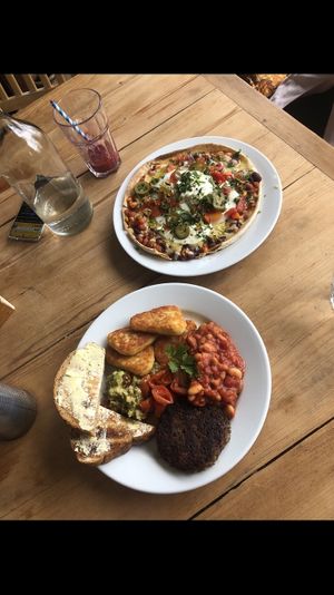 Vegan breakfast at The Zoo in Hull