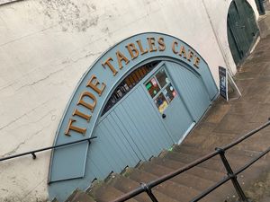 New coat of (more dignified) paint at Tide Tables in Richmond Upon Thames