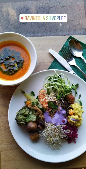 The days soup and salad buffet at Silvoplee in Helsinki