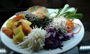 The big macrobiotic plate, quinoa croquette at Grand Appetit in Paris