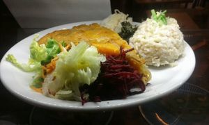 Tarte garnie, fresh vegetables, delicious, healthy balanced at Grand Appetit in Paris