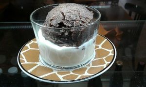 Dessert of the day: azukis beans and millet cereal, over soya yogurt, delicious dairy free, fat free at Grand Appetit in Paris