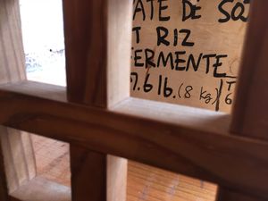 Best Japanese organic import are used in the "Ideal" macrobiotic plate,  @ legrandappetit. fr only!
Healthy, balanced and harmonized vegan products only -
Yin and Yang energies as prescribed in ZEN Japanese cooking.
Paris - Bastille - Vegan since 1986! at Grand Appetit in Paris