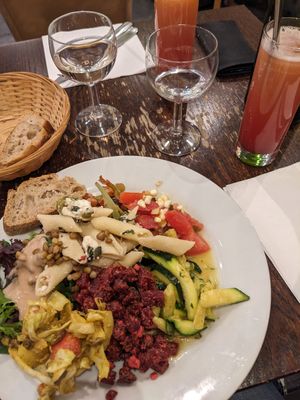  at La Faim des Haricots - Puits Vert in Toulouse