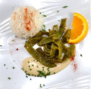 Flat beans with a coconut-ginger sauce at Manger Autrement in Toulouse