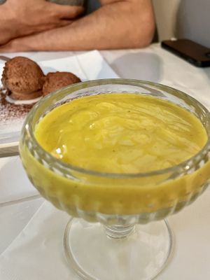 Indian crème  dessert   at Manger Autrement in Toulouse
