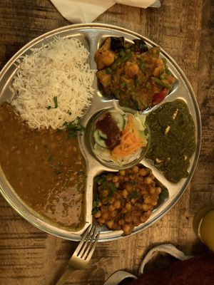 Vegane Platte   at Satyam in Berlin