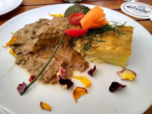 Potato gratin with mushrooms at Radieschen in Darmstadt