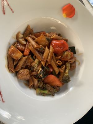 Wokgemüse mit Vollkornnudeln   at Tassajara in Hamburg