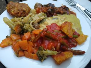 Mains buffet at Hiller in Hannover