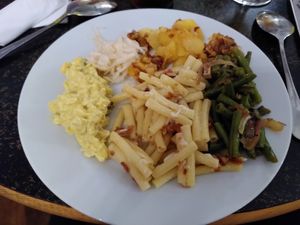 Vegan Mac & Cheese from the buffet at Hiller in Hannover