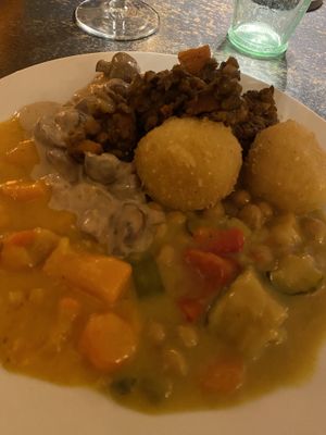   at Hiller in Hannover