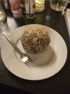 Massive chocolate dessert ball at Ignaz in Munich