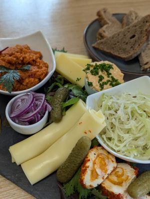 Vesperplatte at CafeBistro Mundial in Hagen