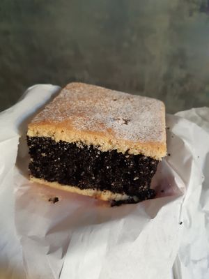 Poppy seed cake at Govinda I in Budapest