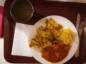 Two types of sabji, rice and lemonade at Govinda I in Budapest