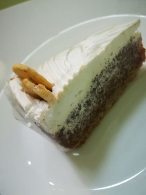 Chestnut cake at Govinda I in Budapest