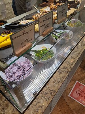 salads at Cornucopia in Dublin