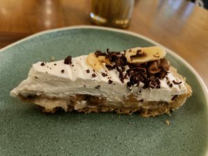 Banoffee cake at Cornucopia in Dublin
