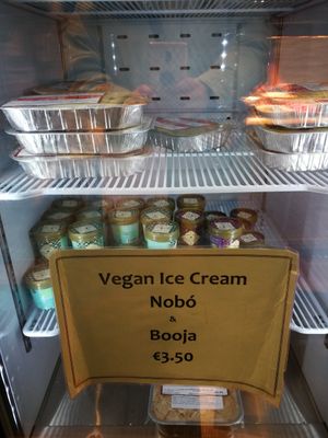 Vegan ice cream at Cornucopia in Dublin