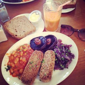 Veggie fry up  at Cornucopia in Dublin