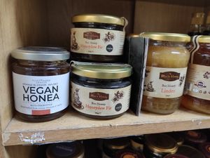 Vegan honey at Down To Earth in Dublin