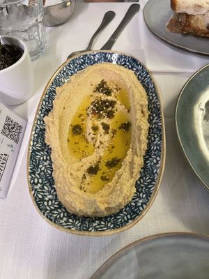 Hummus   at Contrada Govinda in Milan