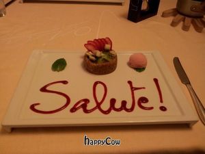 The raw vegan cake at Joia Alta Cucina Naturale in Milan