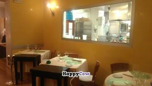 Back room at Joia Alta Cucina Naturale in Milan