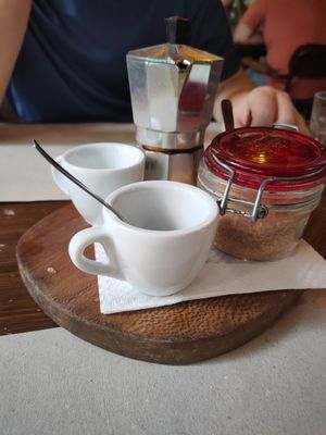 Caffè per due at Amico Bio - Un Sorriso Integrale in Naples