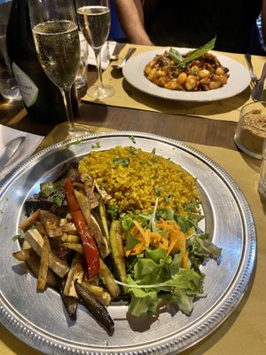 Tofu and veg wok, and gnocchi   at Amico Bio - Un Sorriso Integrale in Naples
